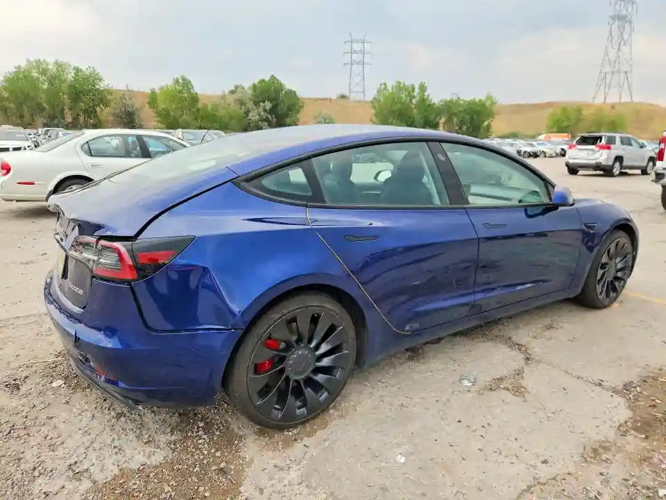 5YJ3E1EC6NF274402 2022 TESLA MODEL 3-2