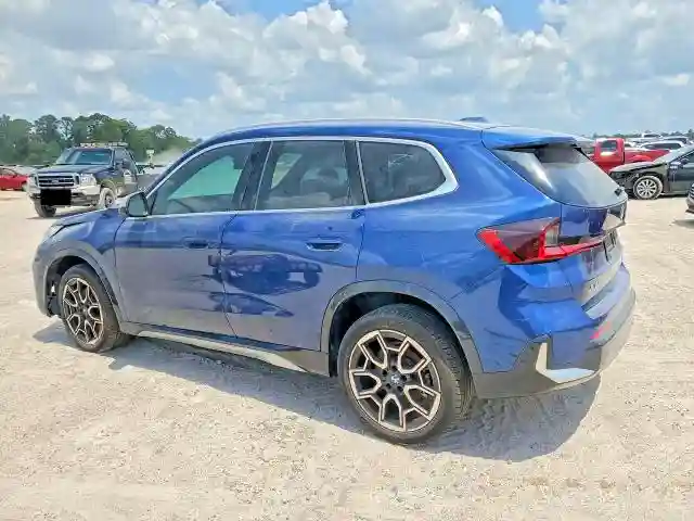WBX73EF08R5Z06426 2024 BMW X1-1