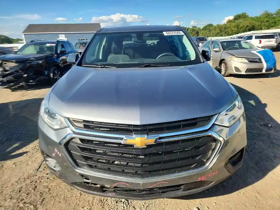 1GNERFKW4KJ195881 2019 CHEVROLET TRAVERSE-4