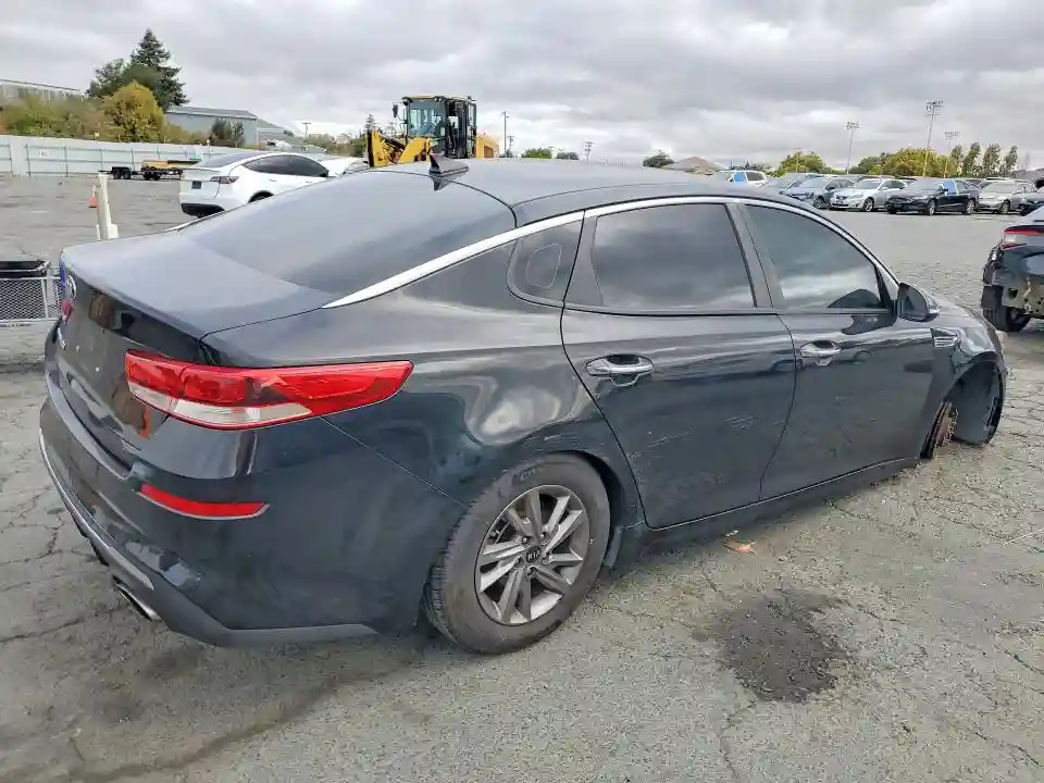 5XXGT4L35LG380491 2020 KIA OPTIMA-2