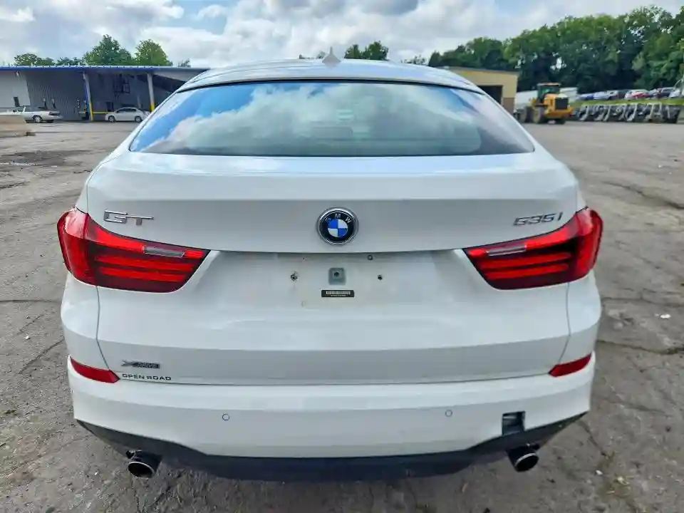 WBA5M4C51HD186898 2017 BMW 5 SERIES-5