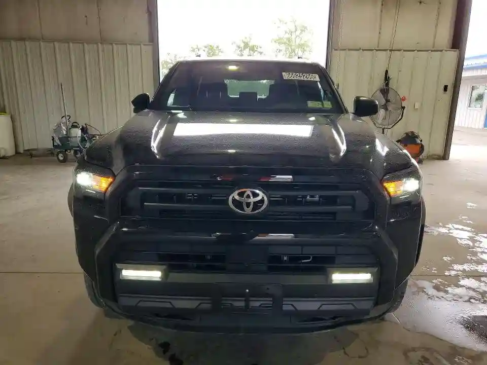 JTEVA5BR0T5106317 2026 TOYOTA 4RUNNER-4
