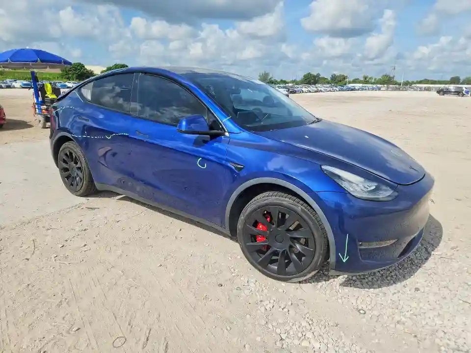 5YJYGDEF1LF000470 2020 TESLA MODEL Y-3
