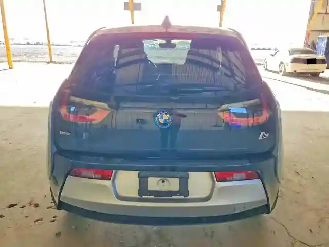 WBY1Z6C36HV949911 2017 BMW I SERIES-5