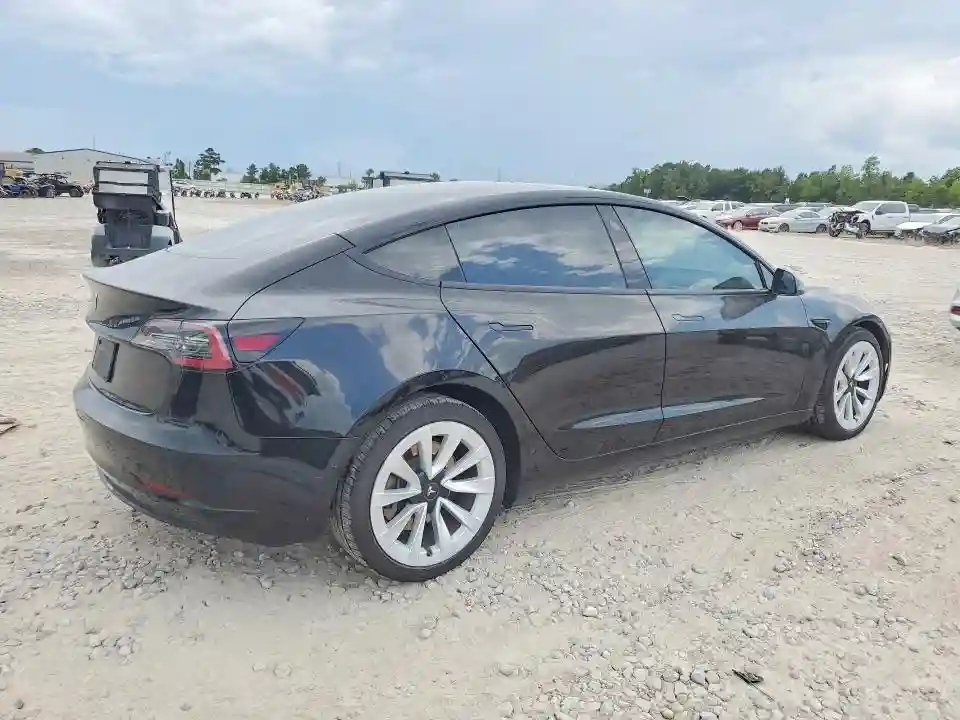 5YJ3E1EB2MF050470 2021 TESLA MODEL 3-2