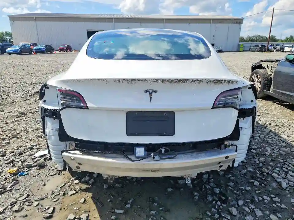 5YJ3E1EA7LF793311 2020 TESLA MODEL 3-5