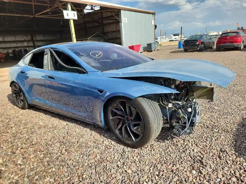5YJSA1E64TF558691 2026 TESLA MODEL S-3