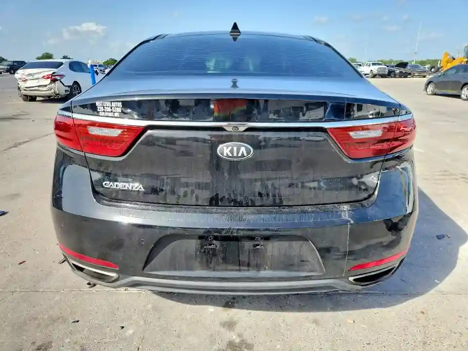 KNALC4J18H5093977 2017 KIA CADENZA-5