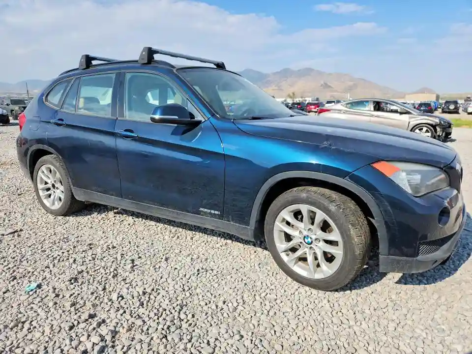 WBAVL1C57FVY37511 2015 BMW X1-3