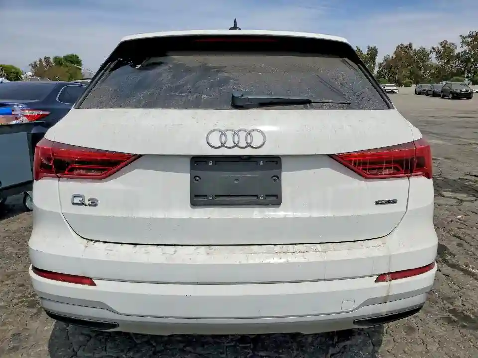 WA1AUCF31M1089213 2021 AUDI Q3-5