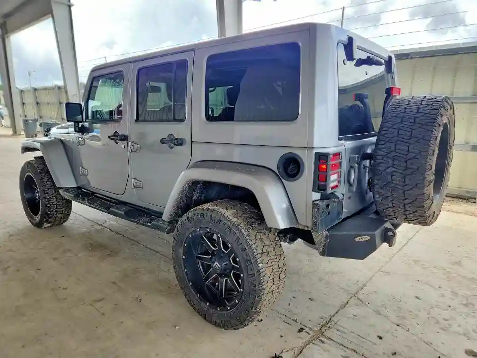 1C4BJWEG9HL530427 2017 JEEP WRANGLER-1