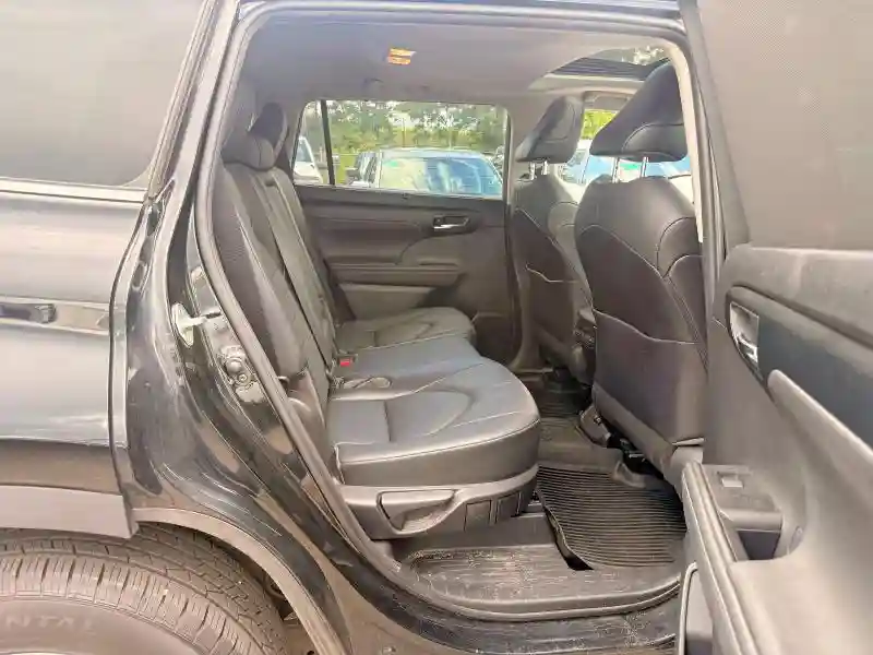 5TDGZRBHXLS002383 2020 TOYOTA HIGHLANDER-5