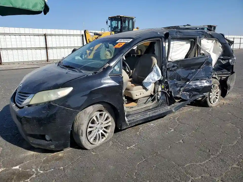 5TDYK3DC5FS649088 2015 TOYOTA SIENNA-0