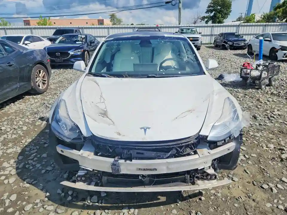 5YJ3E1EA7LF793311 2020 TESLA MODEL 3-4