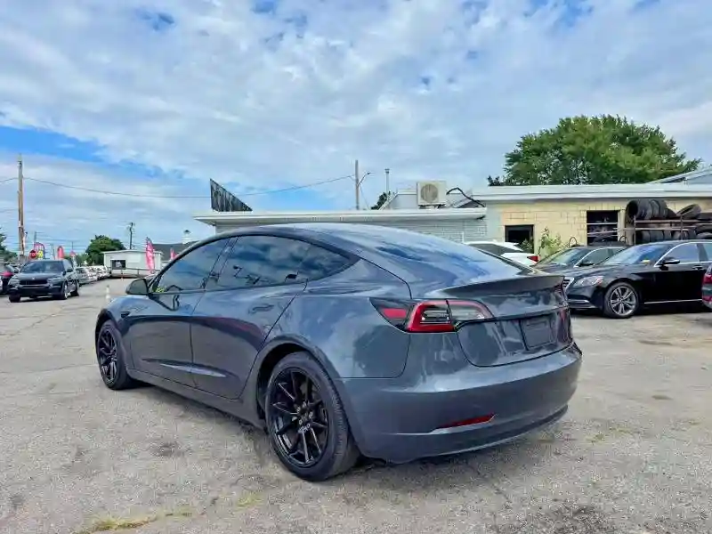5YJ3E1EA9MF908427 2021 TESLA MODEL 3-2