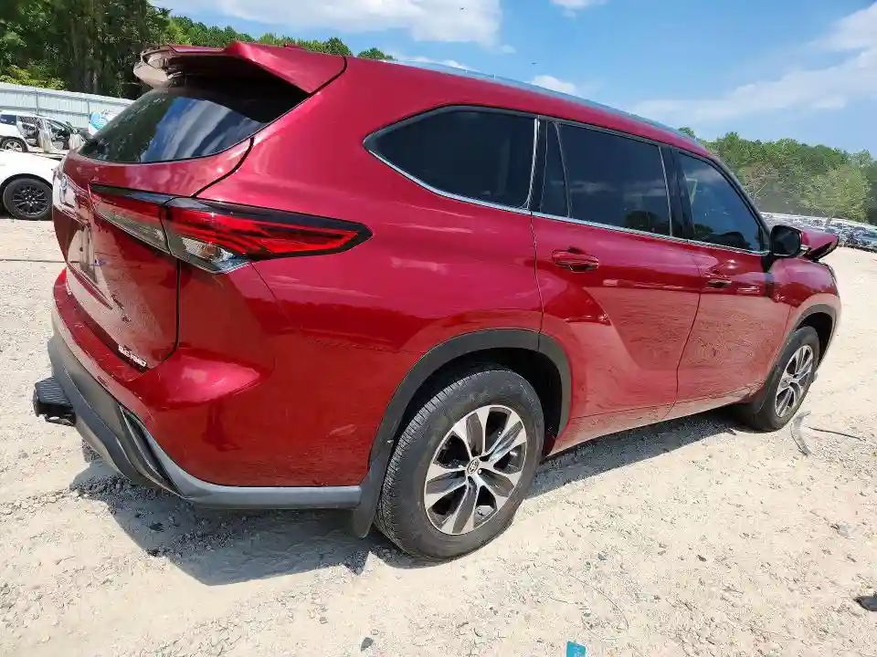 5TDGZRBH3MS089772 2021 TOYOTA HIGHLANDER-2