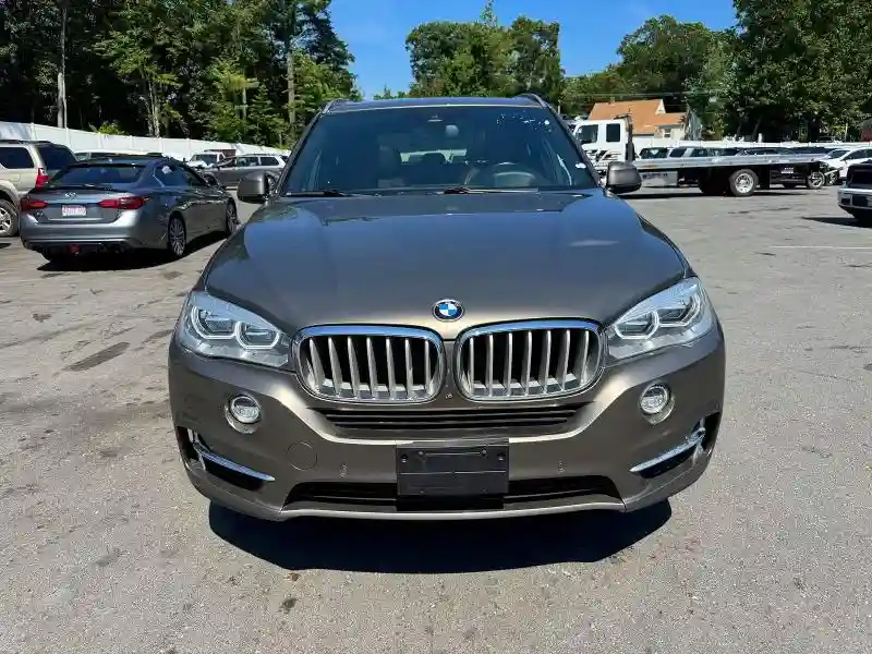 5UXKR6C58J0U15446 2018 BMW X5-5