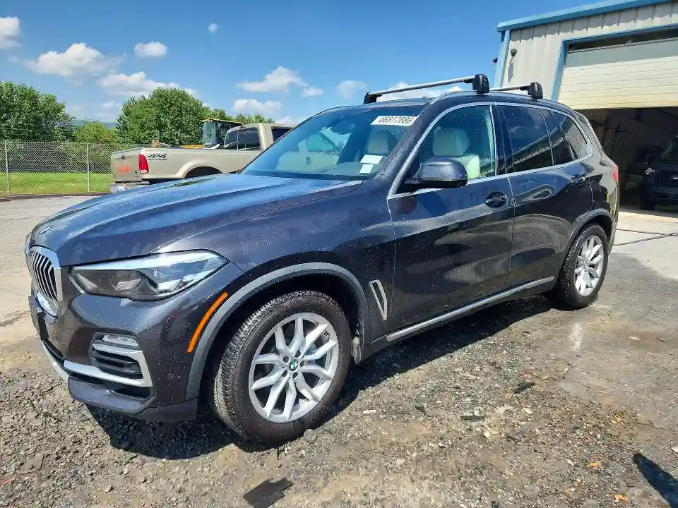 5UXCR6C02M9E75055 2021 BMW X5-0