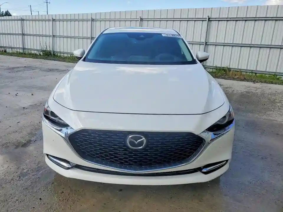 JM1BPBAY0M1311173 2021 MAZDA 3-4