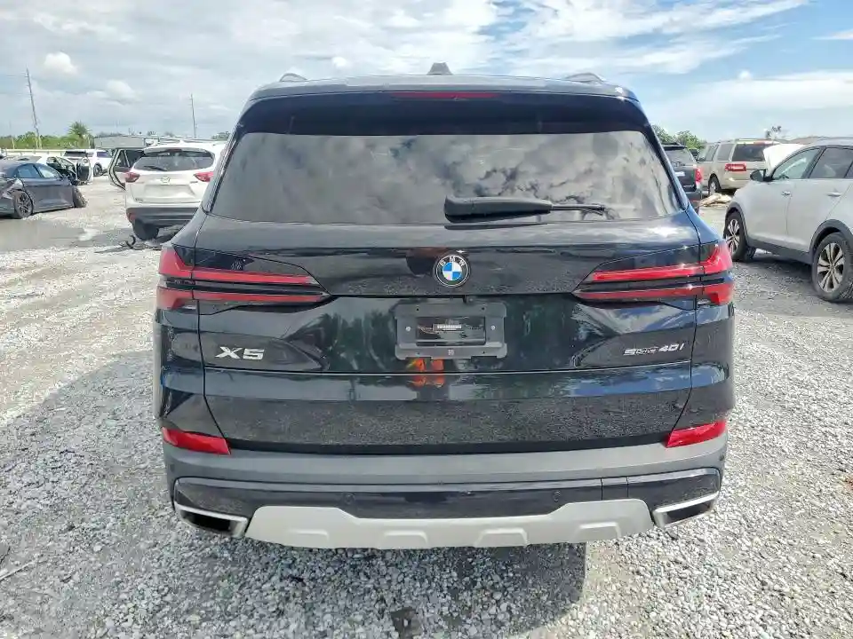 5UX13EU04R9S58824 2024 BMW X5-5