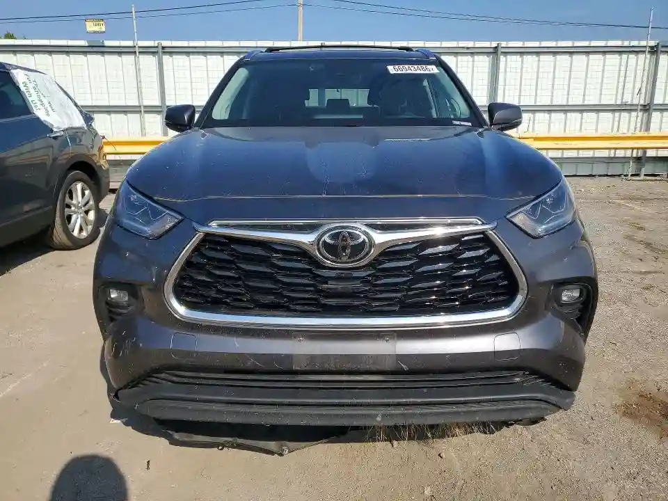5TDDZRBH6MS152589 2021 TOYOTA HIGHLANDER-4