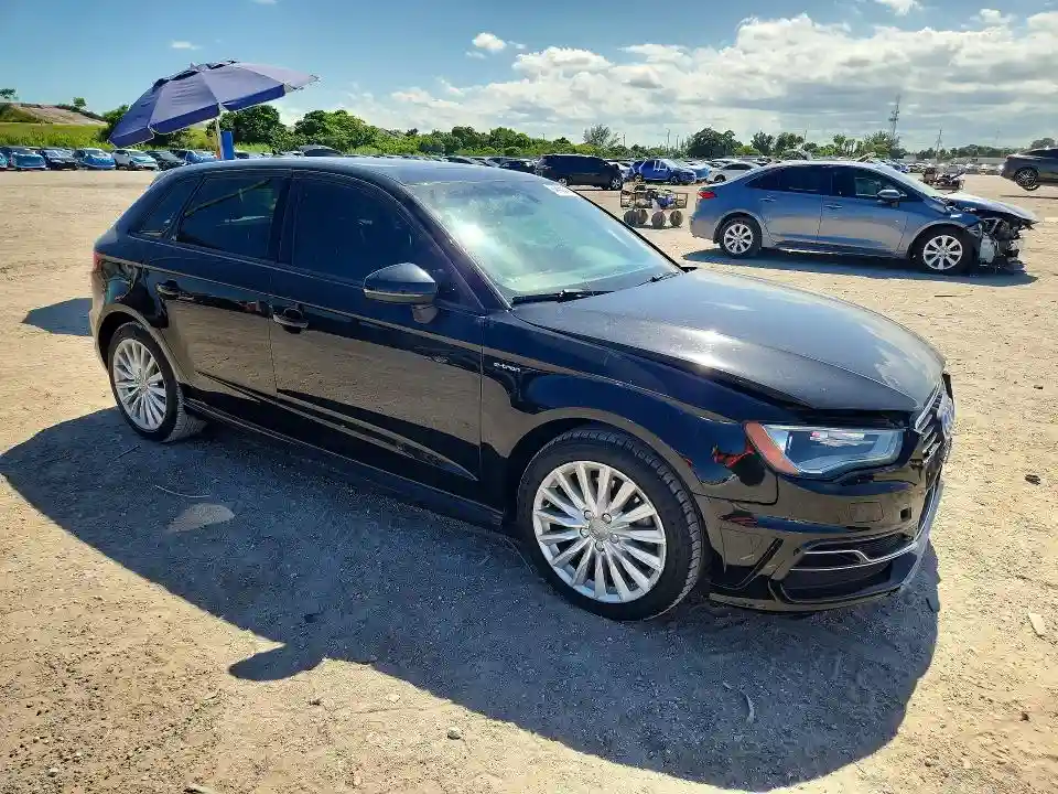 WAUUPBFF7GA158731 2016 AUDI A3-3