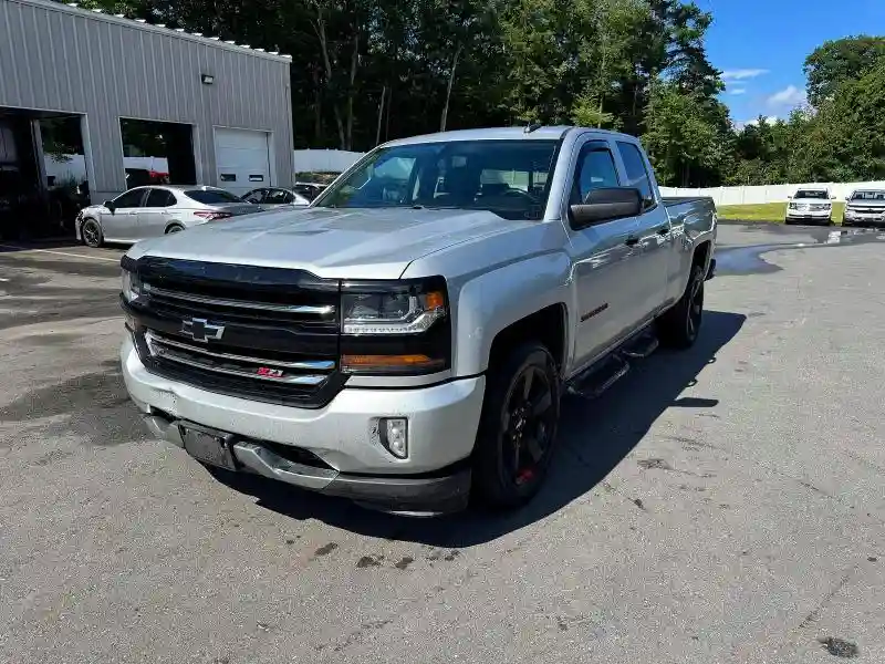 1GCVKREC2HZ299375 2017 CHEVROLET ALL MODELS-0