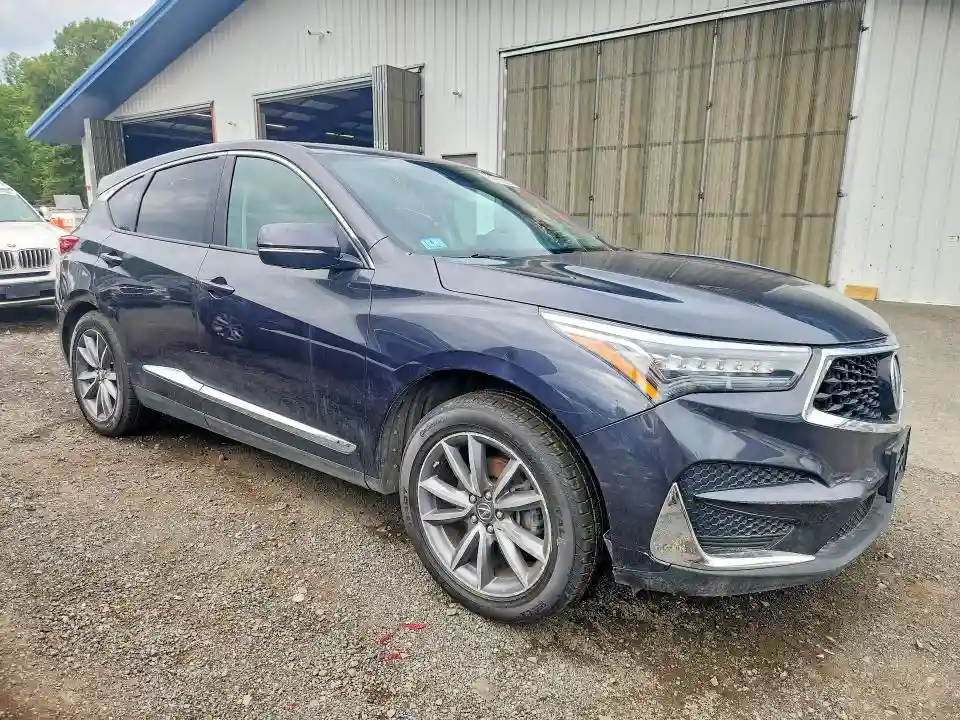 5J8TC2H57KL008390 2019 ACURA RDX-3