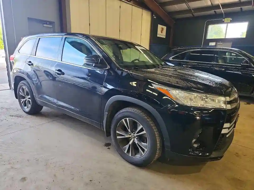 5TDBZRFH6JS808738 2018 TOYOTA HIGHLANDER-3