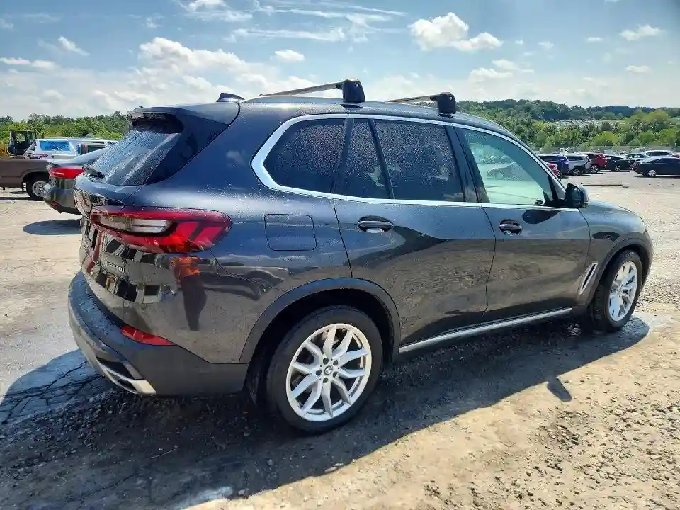 5UXCR6C02M9E75055 2021 BMW X5-2