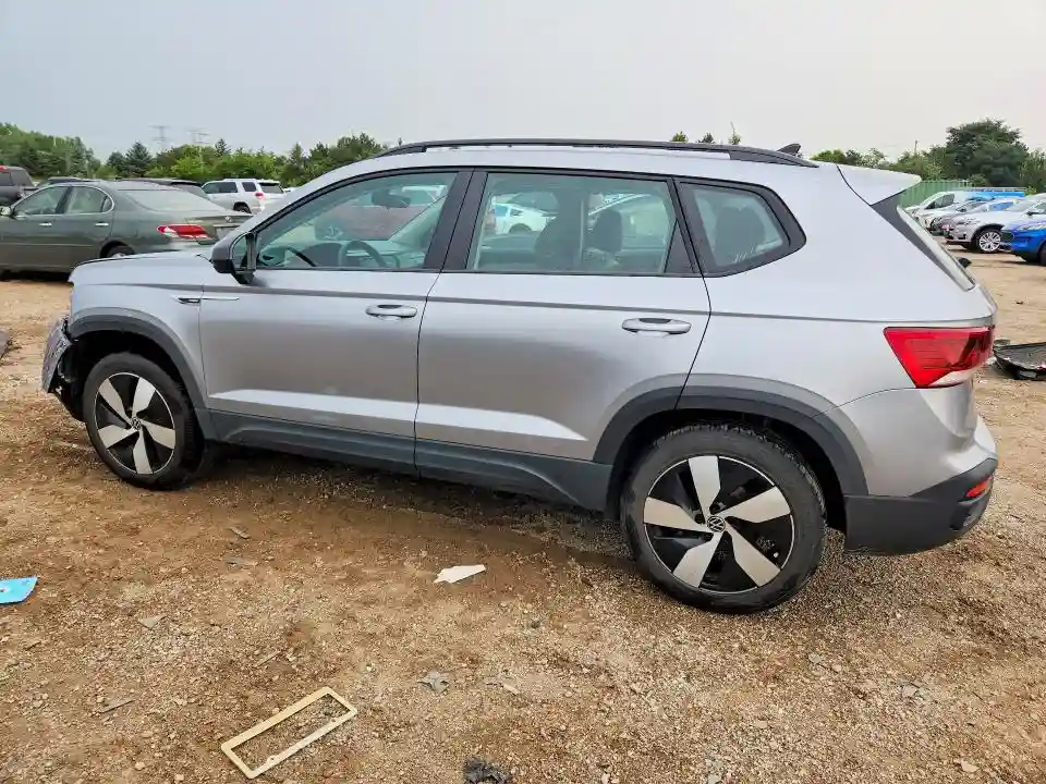3VV8X7B26RM055859 2024 VOLKSWAGEN TAOS-1