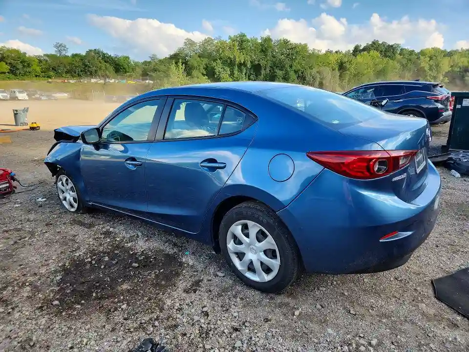 3MZBN1U78HM120366 2017 MAZDA 3-1