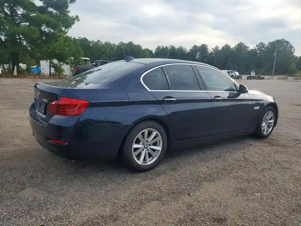 WBA5A5C52FD519072 2015 BMW 5 SERIES-2