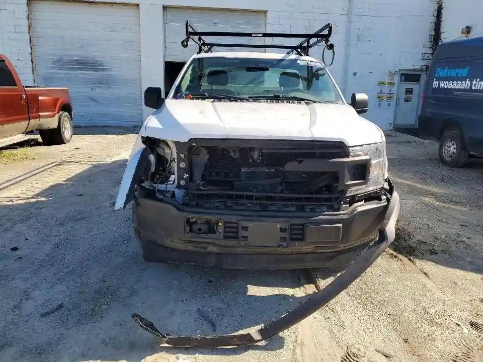 1FTMF1CB1JKD01160 2018 FORD F150-4