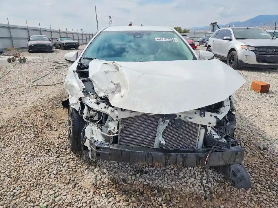 5YFBURHE5KP883541 2019 TOYOTA COROLLA-4