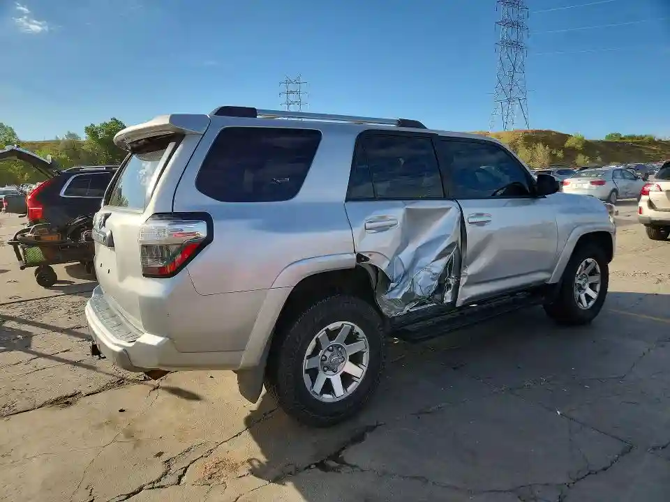 JTEBU5JR9G5364739 2016 TOYOTA 4RUNNER-2
