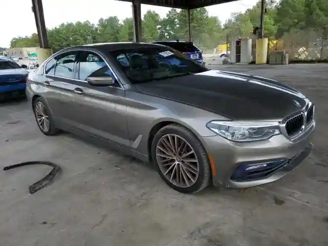 WBAJE7C37HG478811 2017 BMW 5 SERIES-3