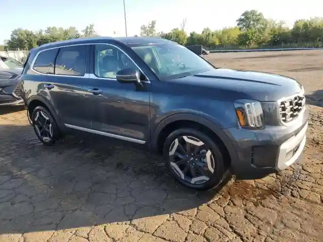 5XYP6DGC4RG455493 2024 KIA TELLURIDE-3