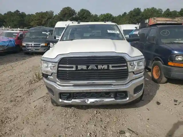 3C6UR5JL1KG519237 2019 RAM 2500-4