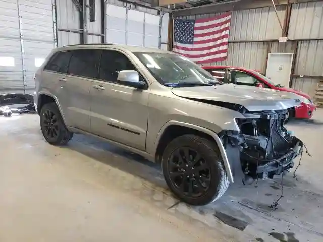 1C4RJFAG2LC209889 2020 JEEP GRAND CHEROKEE-3