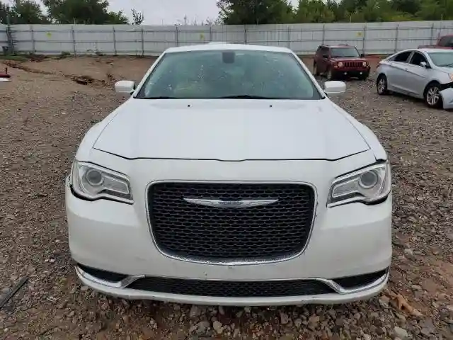 2C3CCAAG6GH216922 2016 CHRYSLER 300-4
