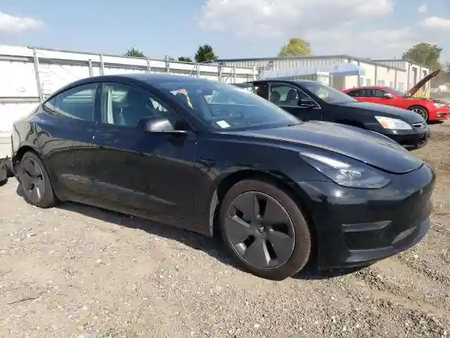 5YJ3E1EA1MF084245 2021 TESLA MODEL 3-3