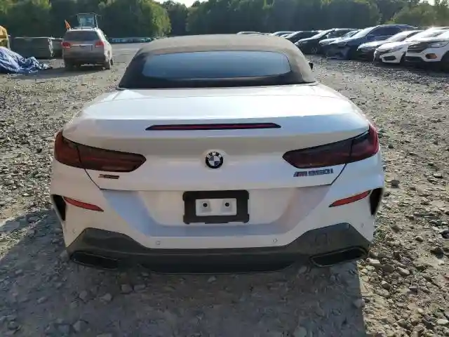 WBAFY4C50KBX39519 2019 BMW M8-5