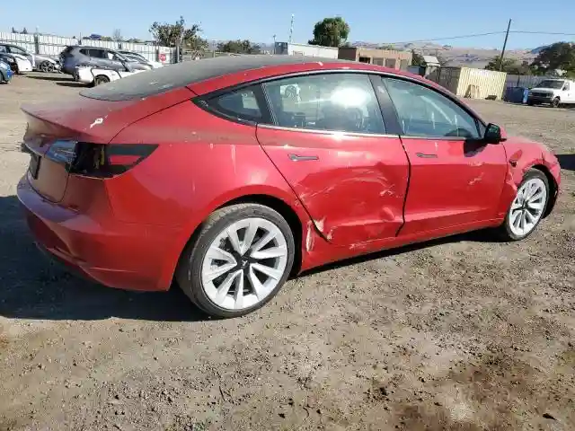 5YJ3E1EA7NF330779 2022 TESLA MODEL 3-2