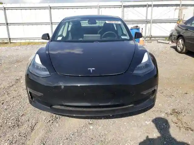 5YJ3E1EA1MF084245 2021 TESLA MODEL 3-4