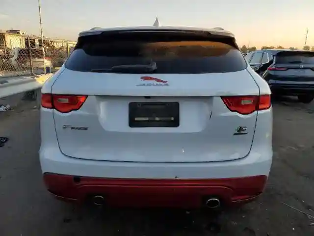 SADCM2FV2KA357519 2019 JAGUAR F-PACE-5