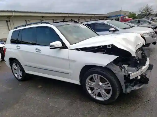WDCGG5HB8FG376470 2015 MERCEDES-BENZ GLK-CLASS-3
