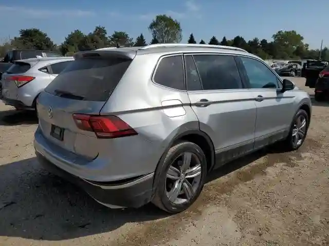 3VV3B7AX8MM115493 2021 VOLKSWAGEN TIGUAN-2
