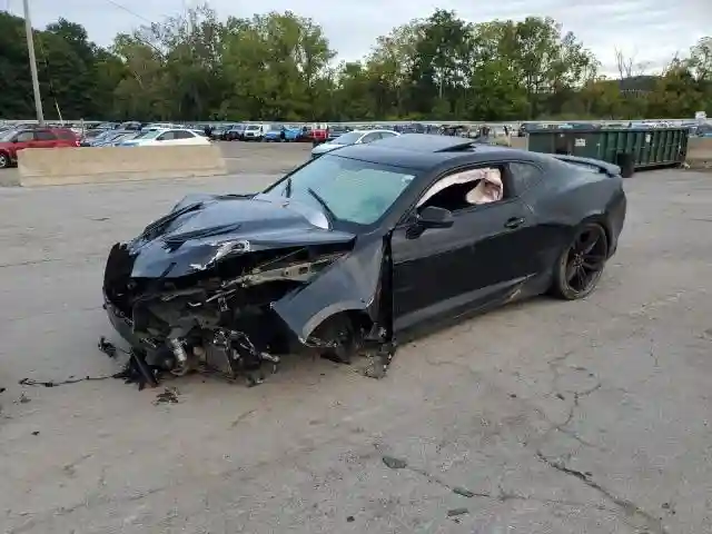 1G1FH1R73J0147934 2018 CHEVROLET CAMARO-0