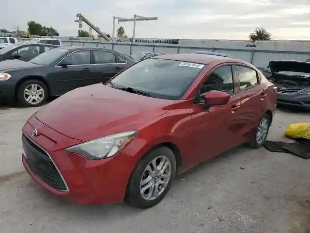 3MYDLBYV4HY171938 2017 TOYOTA YARIS-0
